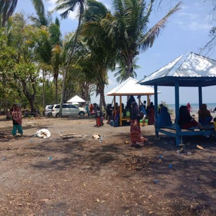 Pantai Ambira